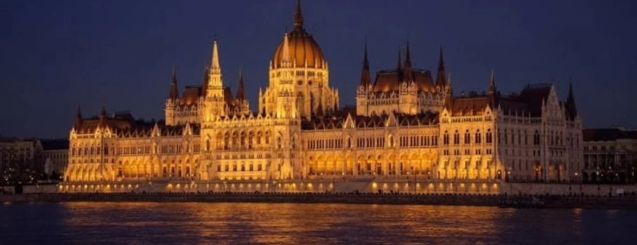 شرایط سنی تحصیل در مجارستان | فرصت‌ های آموزشی برای همه گروه‌ های سنی